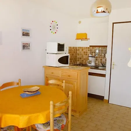 Apartment Amigos-6 By Interhome